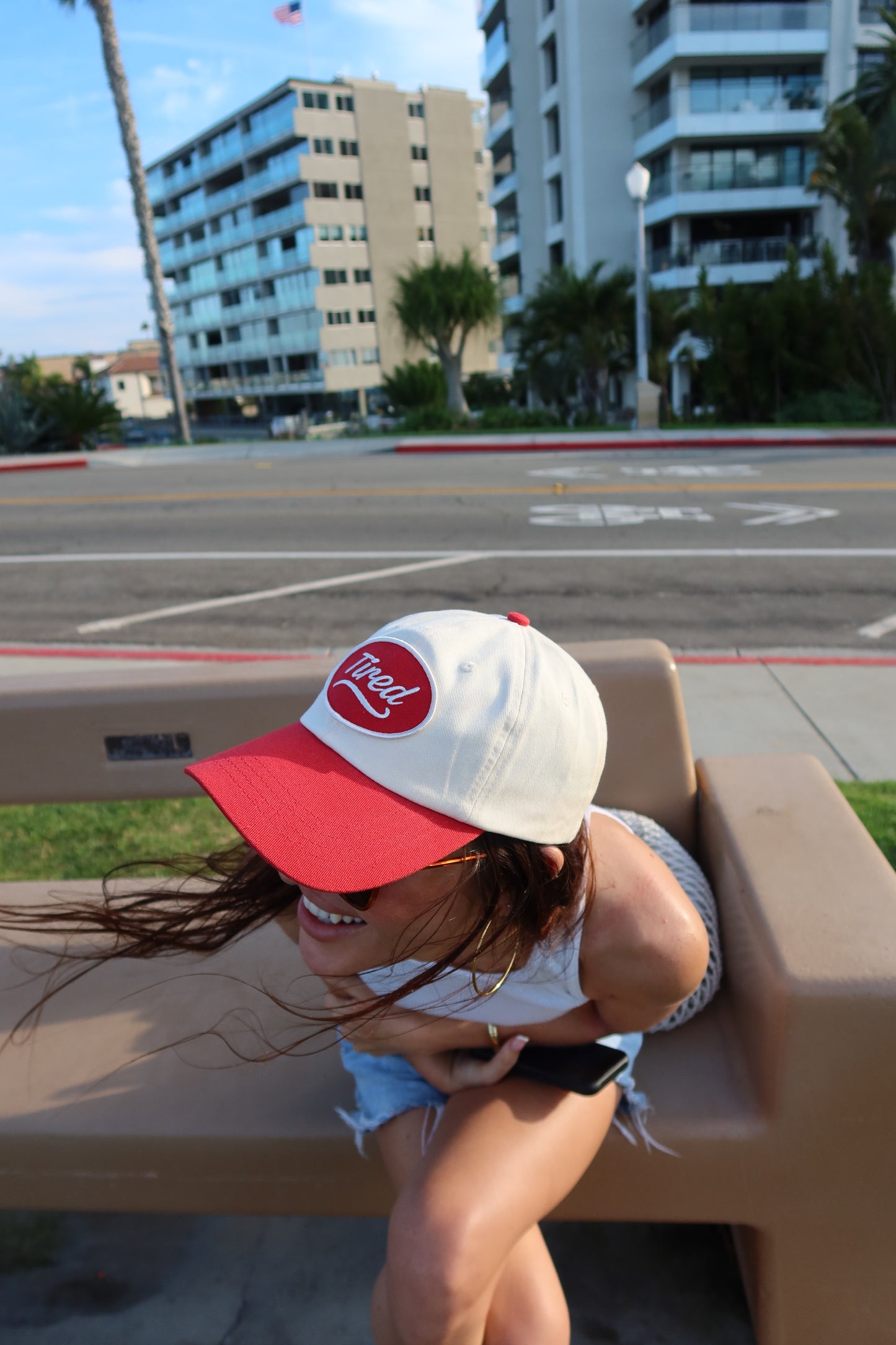 tired hat - bone + red